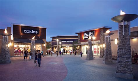 adidas outlet phoenix